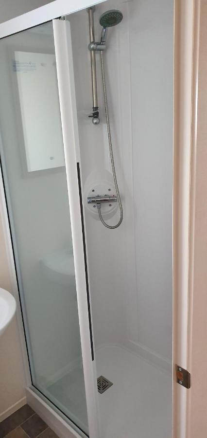 Ksr Hot Tub Holiday Home At Tattershall Lakes Екстер'єр фото